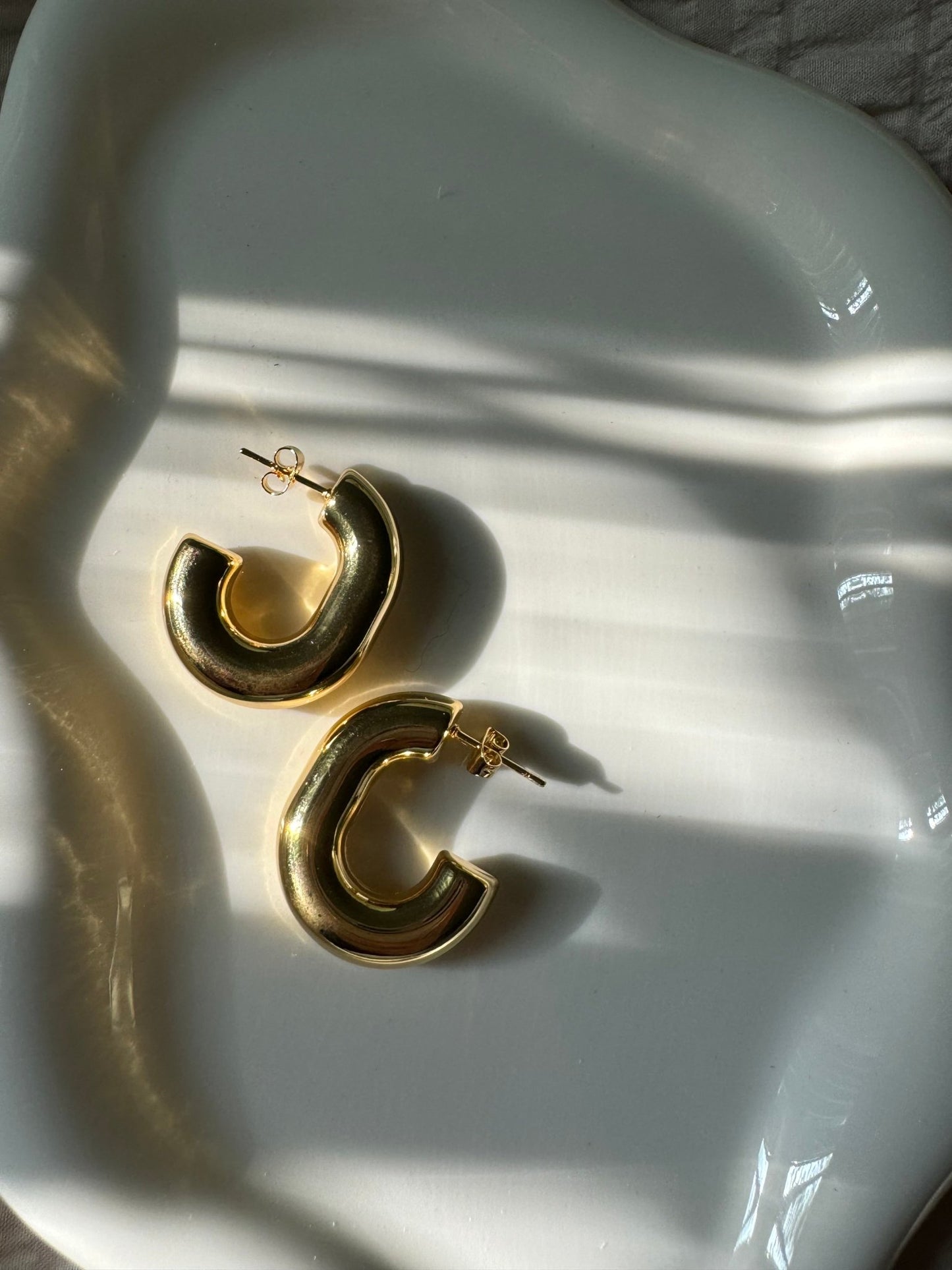 Lucia Earrings - PrettynGoldd