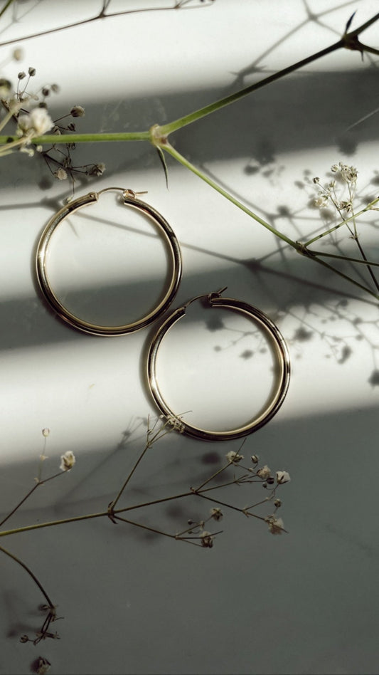 Gracious - PrettynGoldd